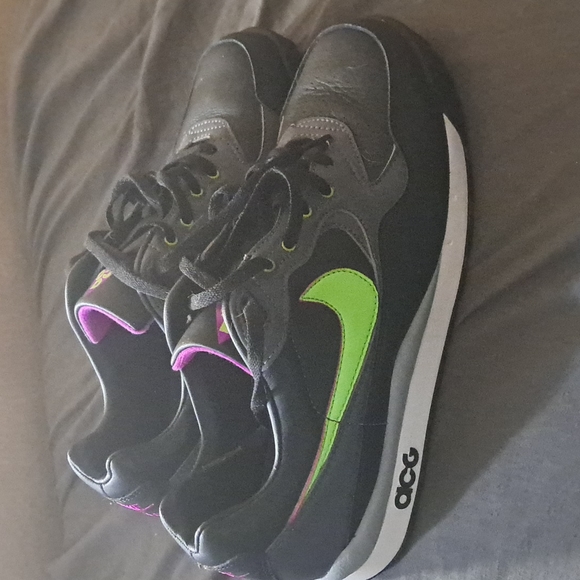 Nike Air - Picture 1 of 3